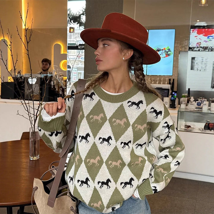 Women's Oversize Knitted Sweater with Argyle Pattern and Horse Motif Mune Fashion