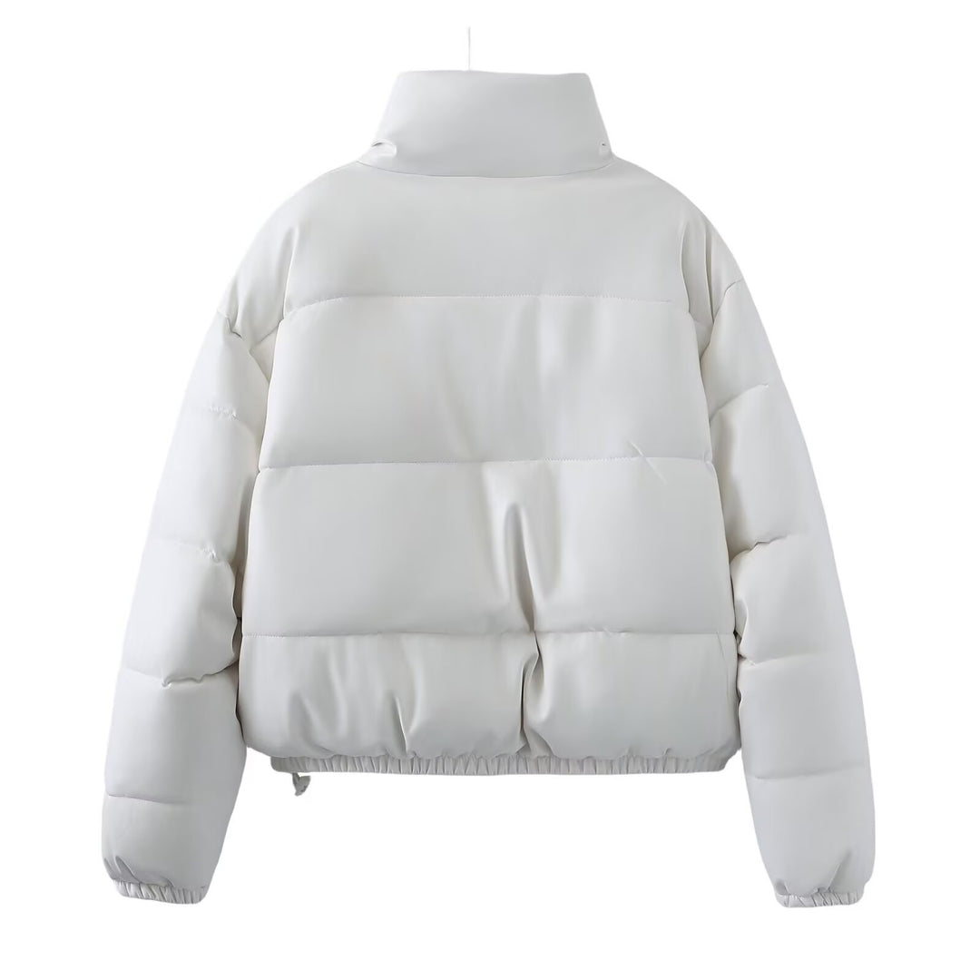Women short-cut quilted jacket with high stand-up collar, snap button closure and elastic hem Mune Fashion