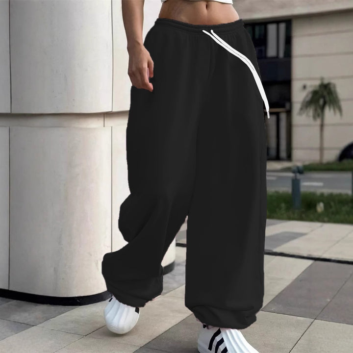 Women's wide Baggy joggers with a high comfort waistband, drawstring and elastic ankle cuffs Mune Fashion