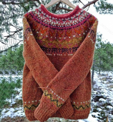 Women's Norwegian sweater made of wool blend with round neck and traditional Fair Isle yoke Mune Fashion