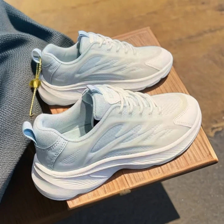 Women's Sporty Performance Sneakers with Breathable Mesh Structure and Non-Slip Sole Mune Fashion