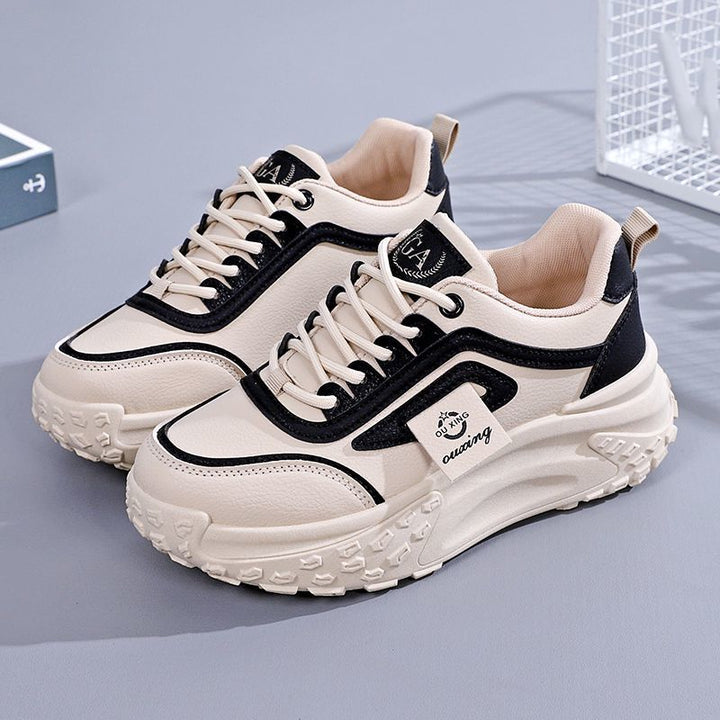 Women's sporty sneakers with dynamic sole and modern design Mune Fashion