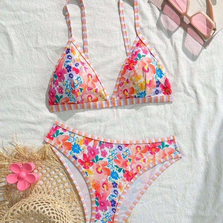 Women's triangle bikini set with floral pattern and playful design Mune Fashion