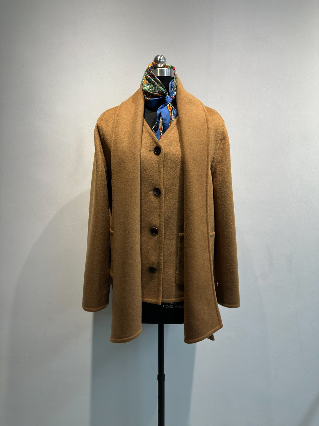 Ladies Elegant Tailored Overcoat Mune Fashion