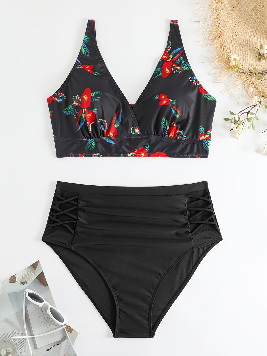 Women High-Cut Bikini with Floral Accents and Refined Details Mune Fashion