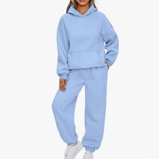 Women's cozy oversized hoodie and jogging pants set made of soft cotton blend Mune Fashion