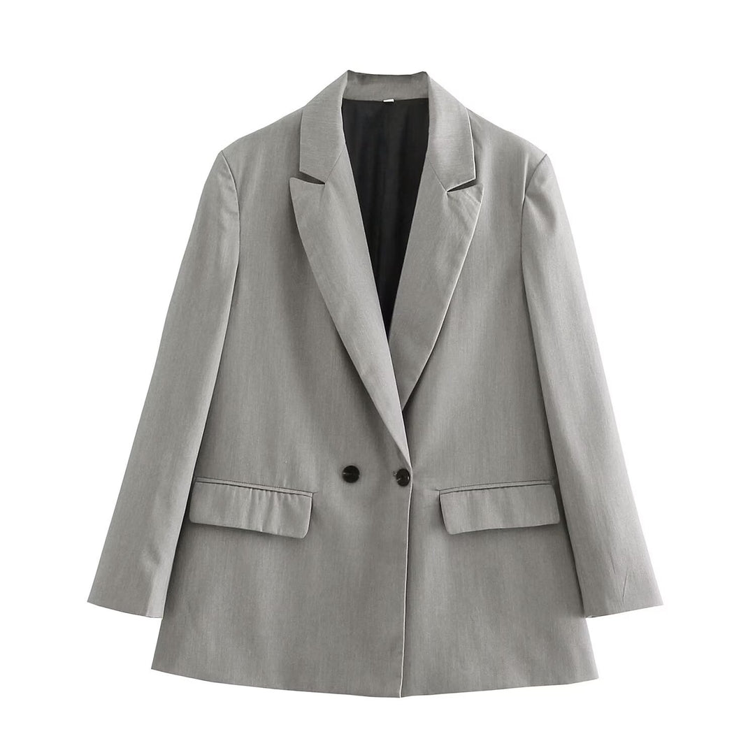 Women's tailored double-breasted blazer with narrow lapels, patch pockets, and clear silhouette Mune Fashion