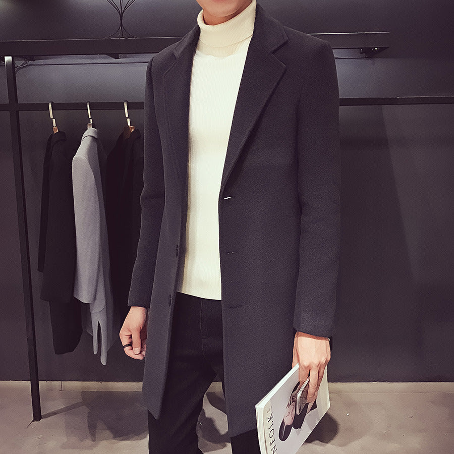 Men's elegant single-breasted coat made of wool blend with narrow lapels and warming lining Mune Fashion