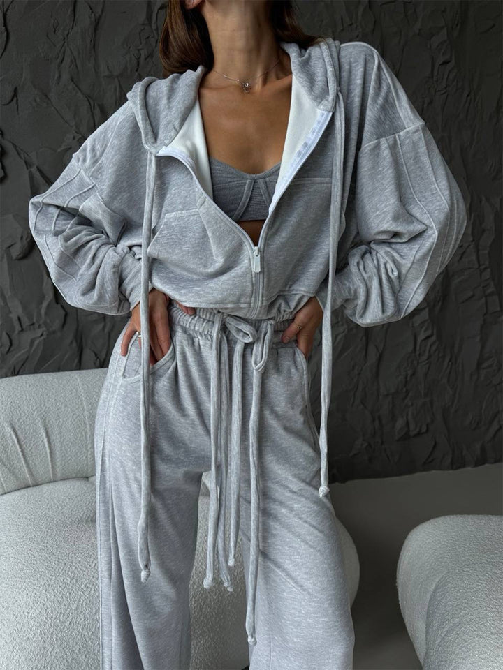 Women's Cropped Hoodie and Highwaist Lounge Pants Set made of French Terry with drawstring Mune Fashion