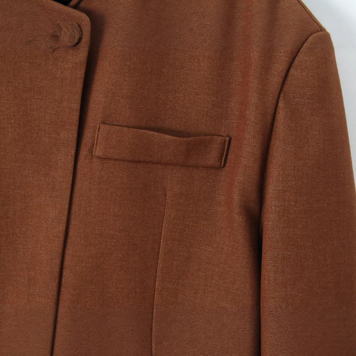 Women's Short Blazer in Oversized Short Cut with Emphasized Shoulders Mune Fashion