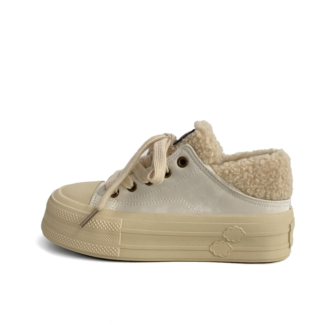 Ladies Comfortable Sneakers with Cozy Lining and Durable Sole Mune Fashion