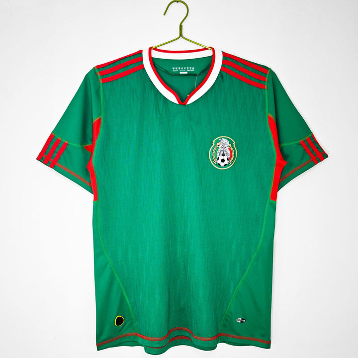 Unisex nan vintage-inspired football shirt with polo collar and large-scale Aztec motif Mune Fashion