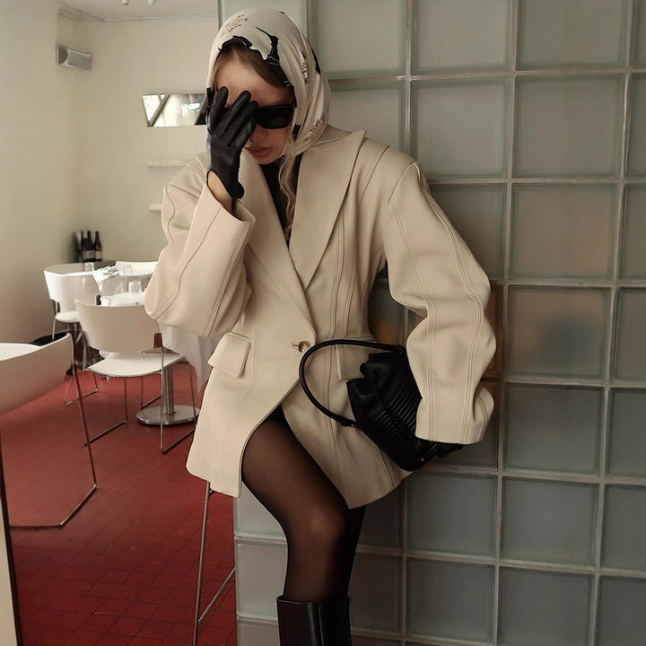 Women Tailored Faux Leather Blazer with Princess Seams and Structured Shoulder Mune Fashion