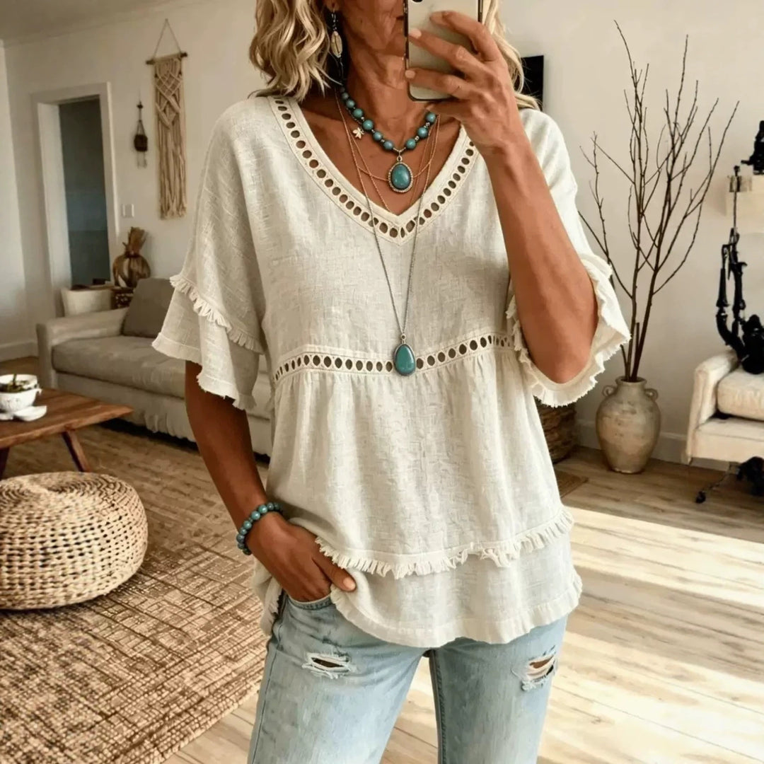 Ladies airy blouse with cut-out shoulders Mune Fashion