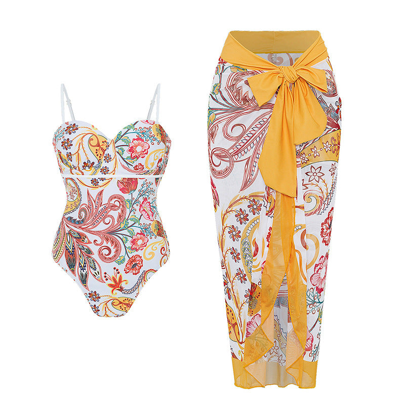Women's swimwear with floral pattern and transparent sarong cover Mune Fashion