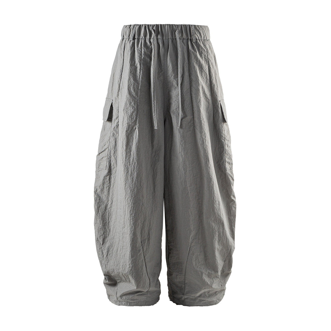Men's Lightweight Crinkle-Effect Cargo Jogging Pants with Elastic Waistband and Drawstring Mune Fashion