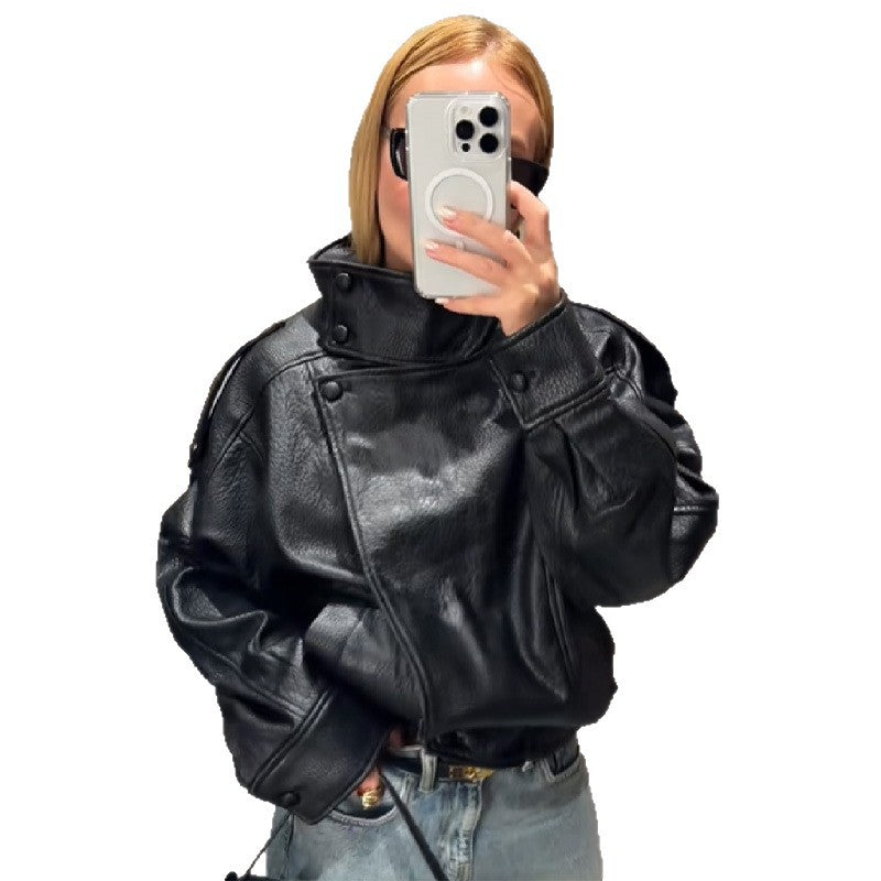 Women's Elegant and Voluminous Jacket with Stand-Up Collar Mune