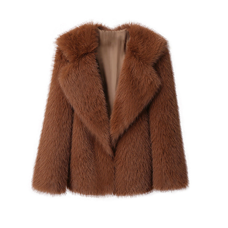 Ladies Luxurious Short Coat made of Long-Pile Faux Fur with Wide Shawl Collar Mune Fashion