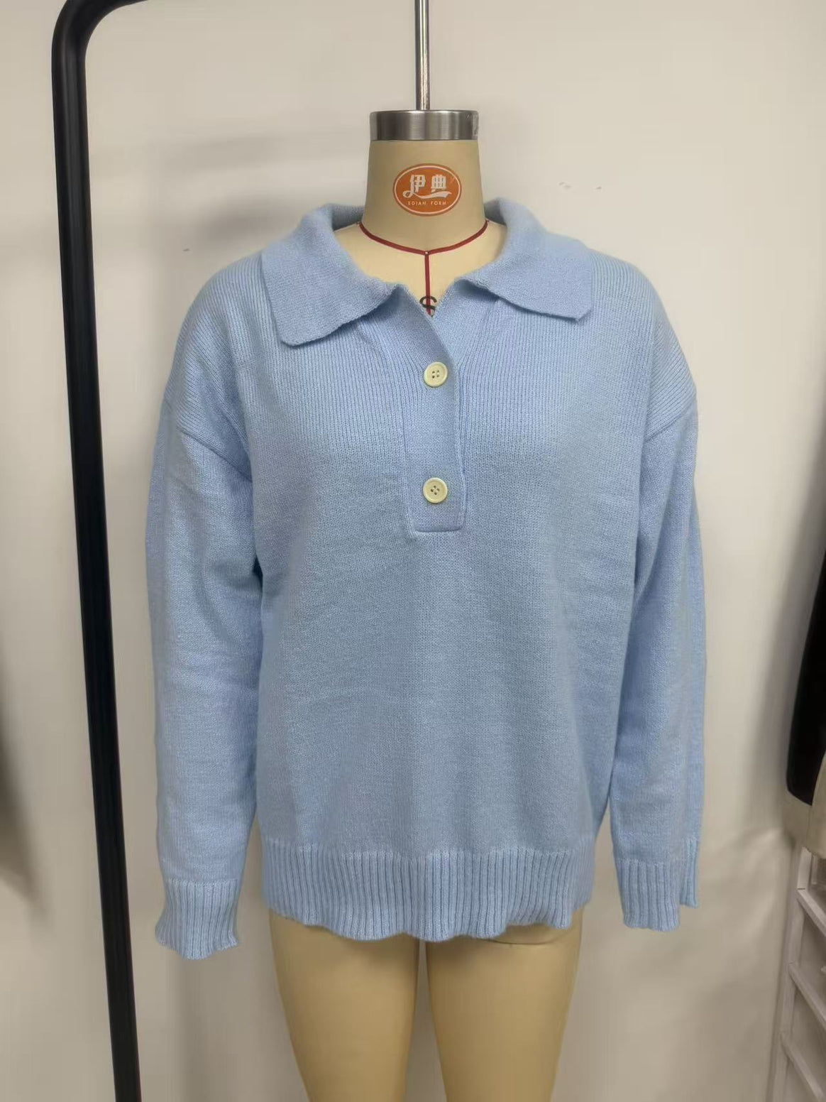 Women's casual fine knit polo collar sweater with two-button placket Mune Fashion