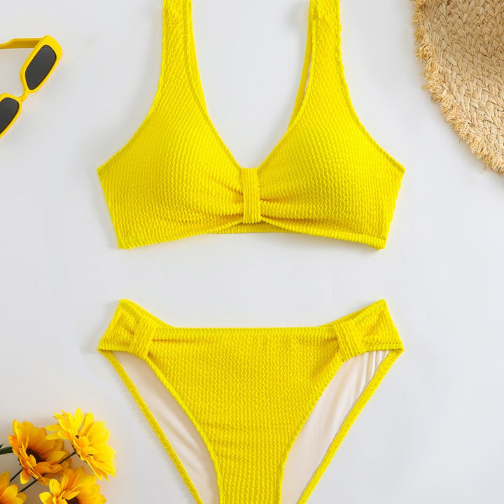 Ladies Two-Piece Bikini with Playful Wave Pattern Mune Fashion