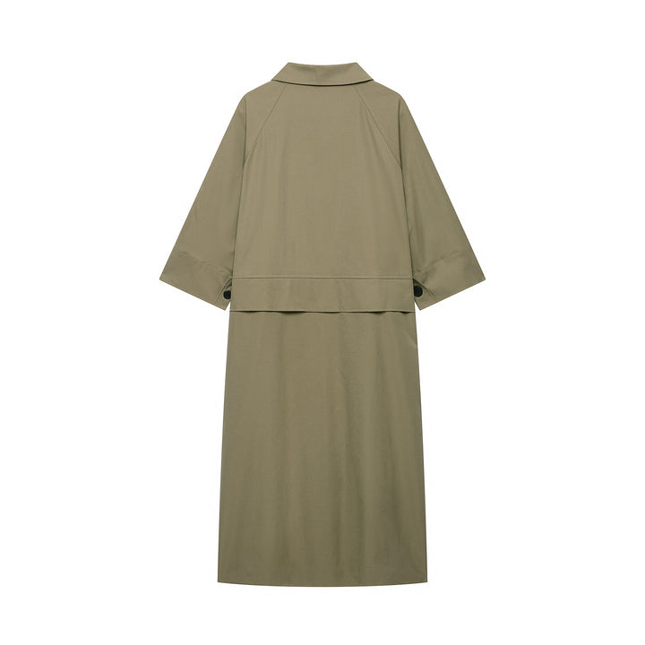 Women 10+ lighter oversized cape coat with three-quarter sleeves and concealed button placket Mune Fashion