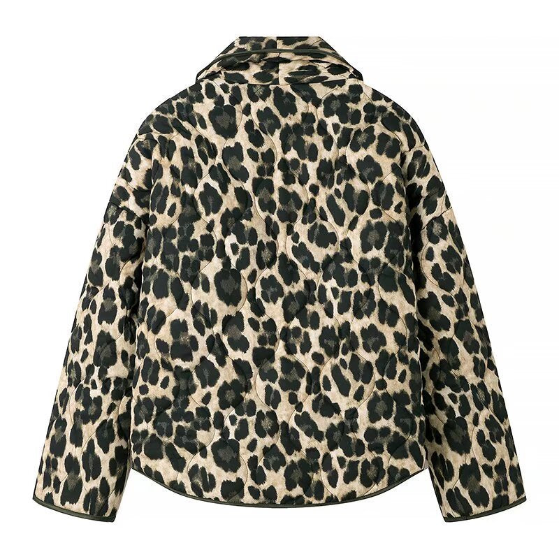 Ladies short jacket with leopard print, boxy silhouette and shawl collar Mune Fashion