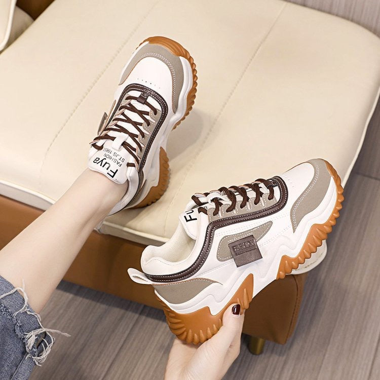 Ladies sporty sneakers with cushioning sole and stylish design Mune Fashion