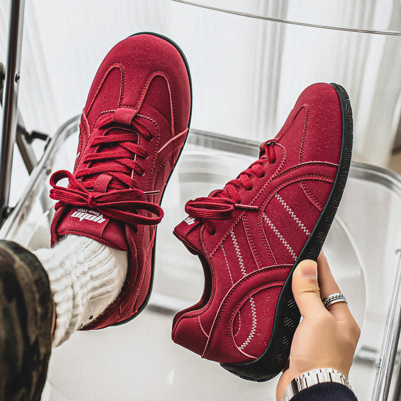 Men's retro-inspired low-top casual sneakers with suede look, padded ankle collar, and grippy rubber sole Mune Fashion