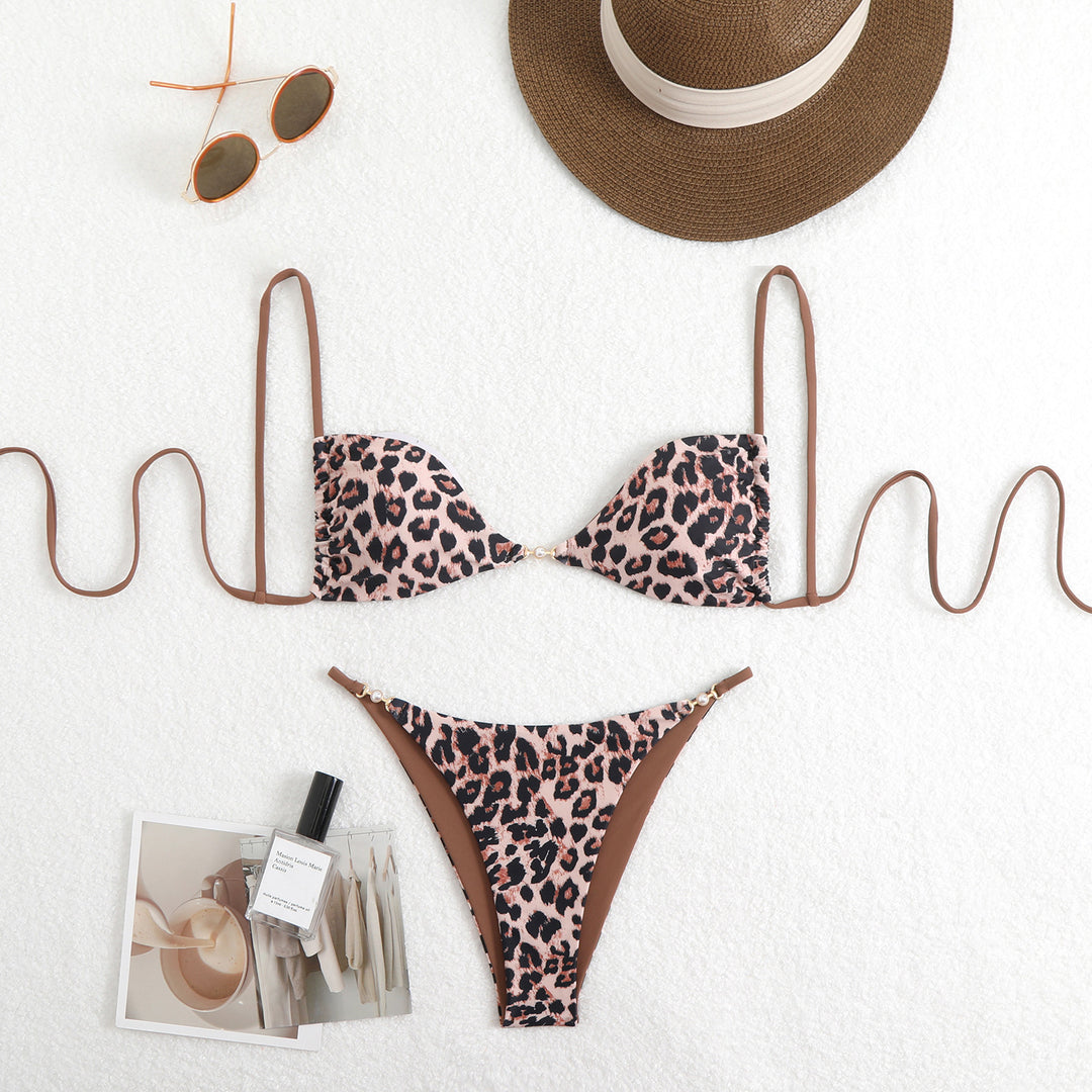 Women’s Triangle Bikini with adjustable straps and elegant floral print Mune Fashion