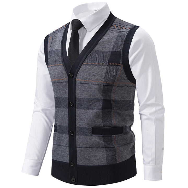 Men's Sleeveless Knit Vest with Diamond Pattern, V-Neck and Button Placket Mune Fashion