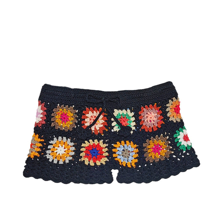 Women's crochet shorts with colorful granny square pattern Mune Fashion