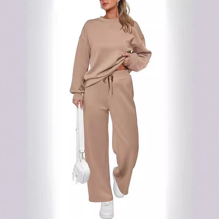Women's two-piece French terry lounge set with oversized round neck pullover and wide high waist jogger Mune Fashion