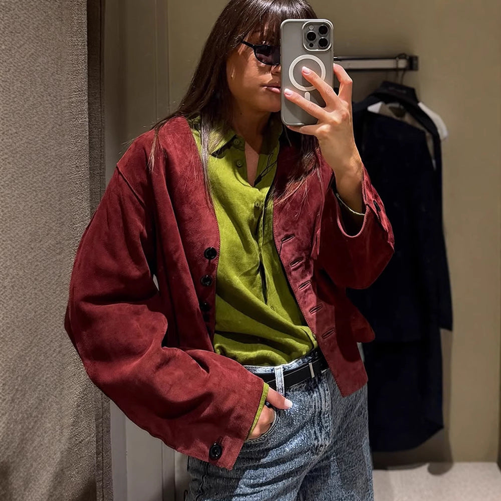 Women short-cut suede jacket with button placket and straight cut Mune Fashion