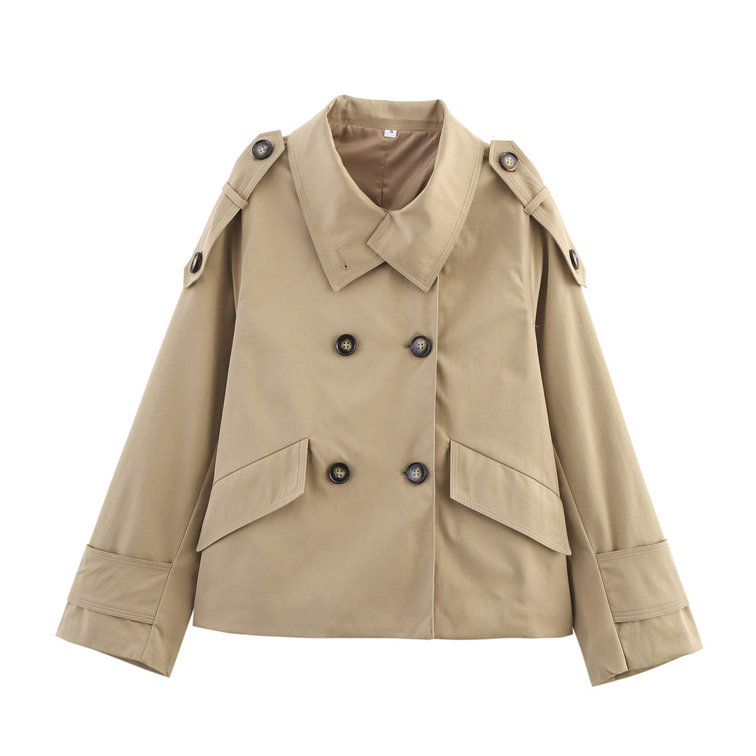 Women's short cut double-breasted trench coat with shoulder patches and patch flap pockets Mune Fashion