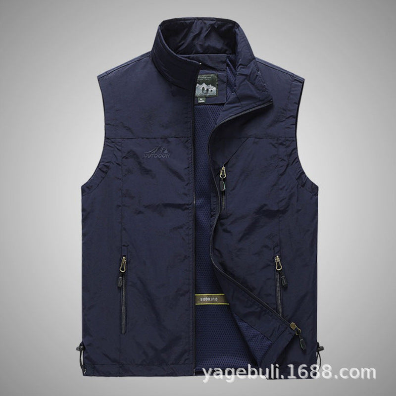 Men's Lightweight Multifunctional Outdoor Vest with Zipper Pockets and Stand Collar Mune Fashion