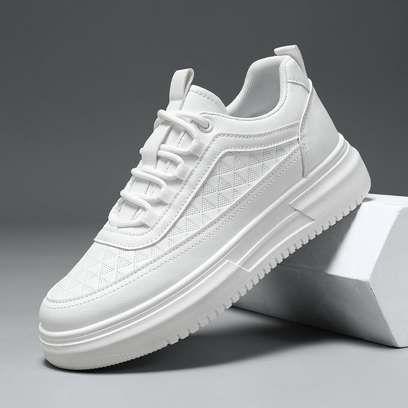 Ladies sporty sneakers with textured upper material and cushioned sole Mune Fashion