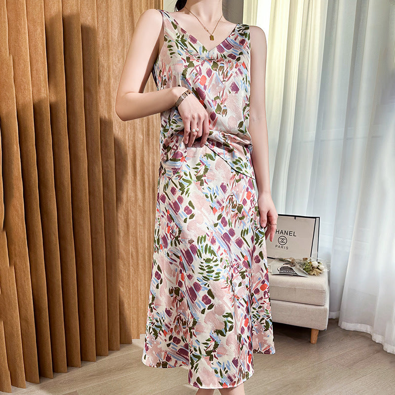 Women's Satin Midi Skirt with Abstract Watercolor Floral Print and High Waist Mune Fashion