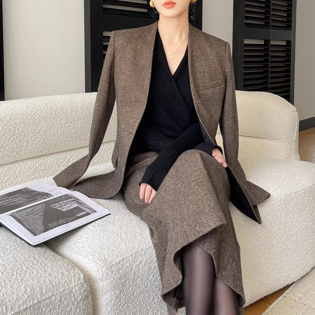 Women Elegant Two-Piece with Chic Cut Mune Fashion