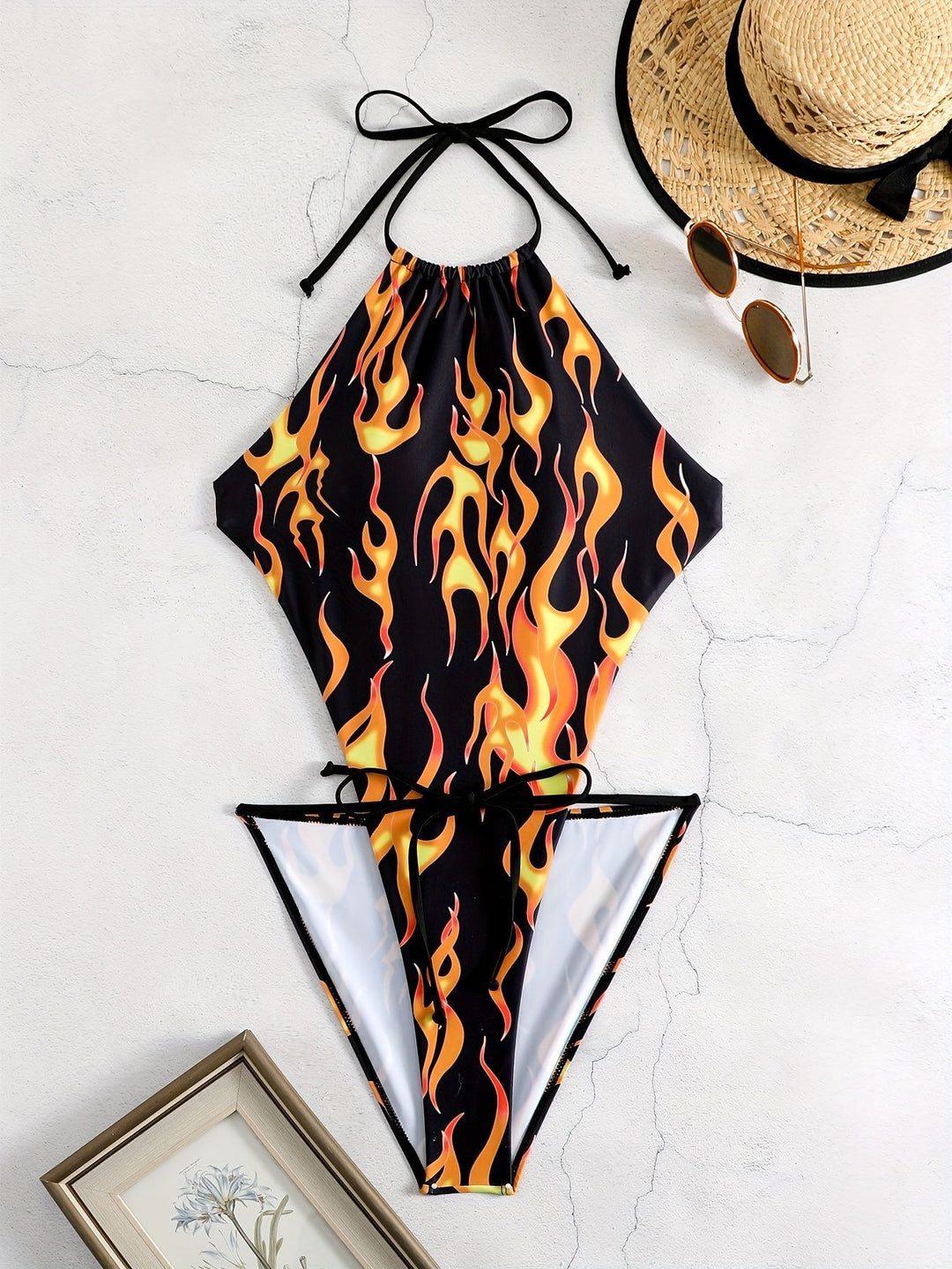 Women's swimsuit with fiery patterns Mune Fashion