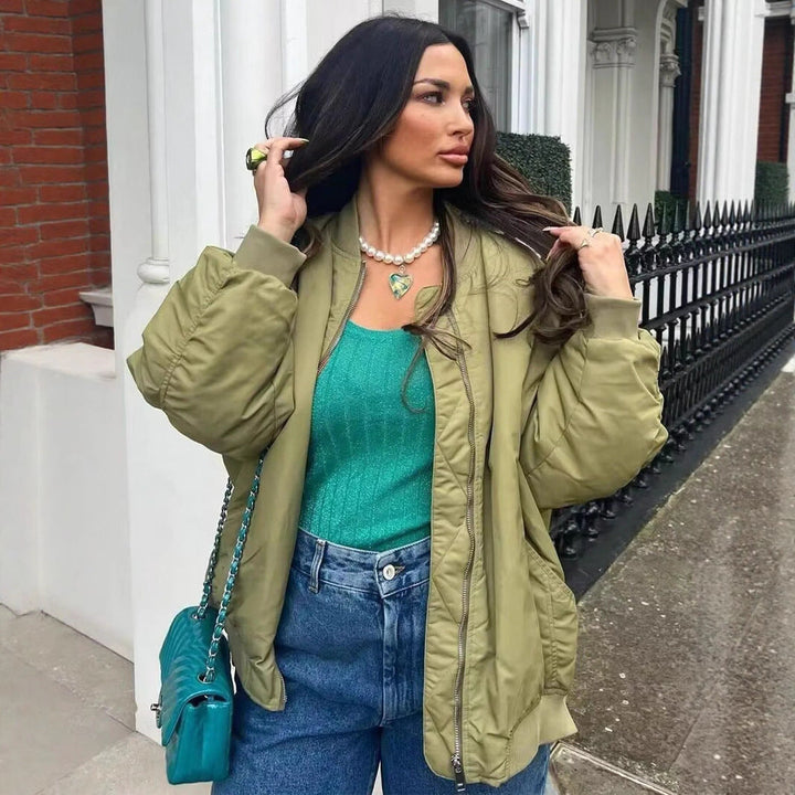 Women's Oversized Bomber Jacket with Technical Details and Practical Pockets Mune