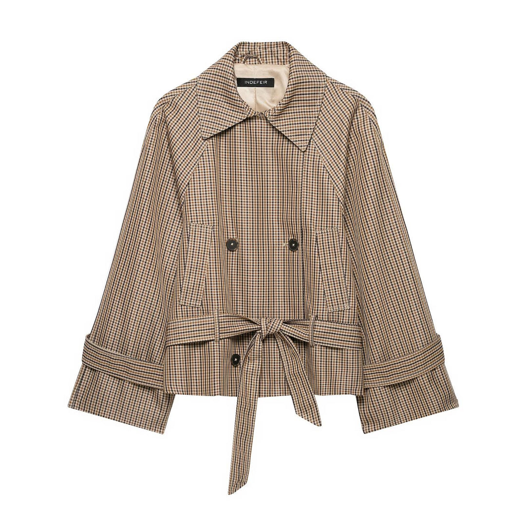 Women's short trench coat in Glencheck with boxy silhouette, tie belt and raglan sleeves Mune Fashion