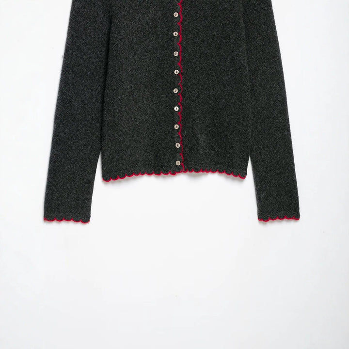 Ladies fine knit cardigan with shell edge and mother-of-pearl buttons Mune Fashion