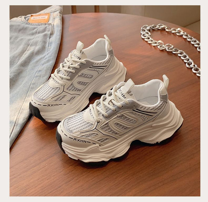 Ladies sporty sneakers with innovative cushioning system and trendy design Mune Fashion