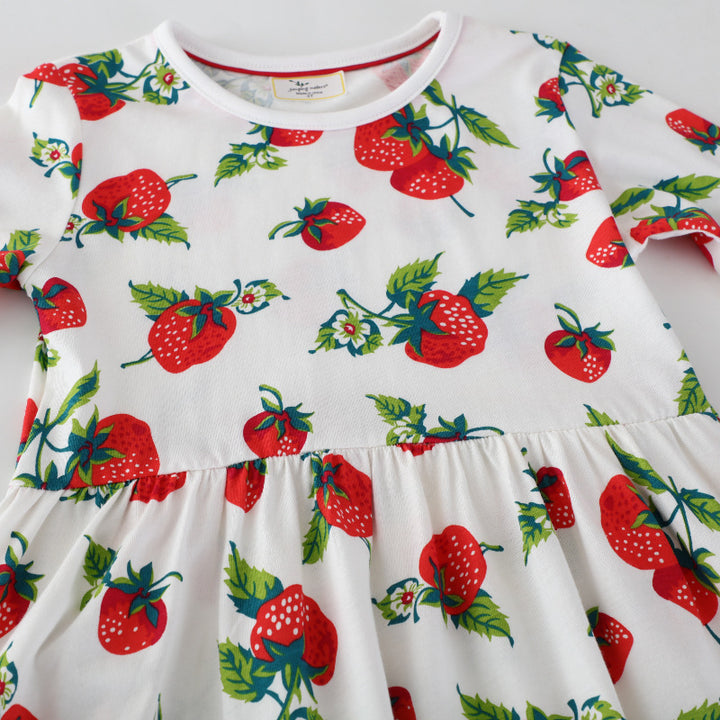 Girls casual dress with strawberry pattern Mune Fashion