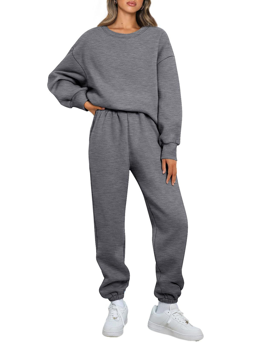 Women two-piece comfort loungewear set with oversized round neck, high-cut jogging pants and elastic ankle cuff Mune Fashion