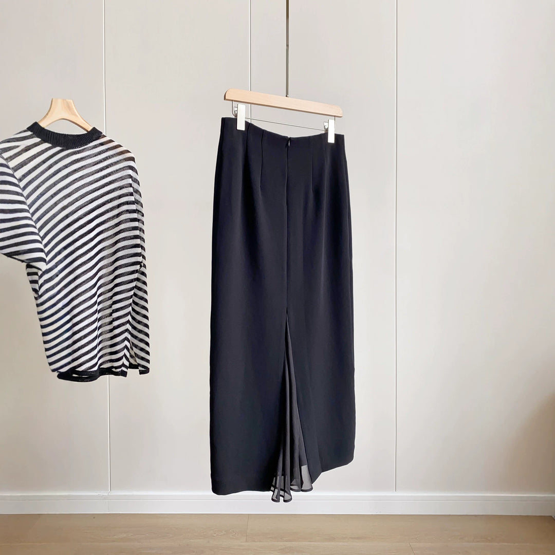 Women Elegant Maxi Skirt made of high-quality flowing material Mune Fashion