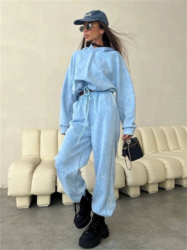 Women's cropped hoodie and high-waisted jogging pants set Mune Fashion