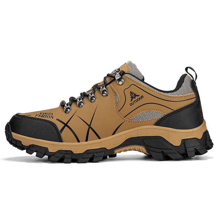 Men's nano robust water-repellent trekking shoes with patterned rubber sole Mune Fashion