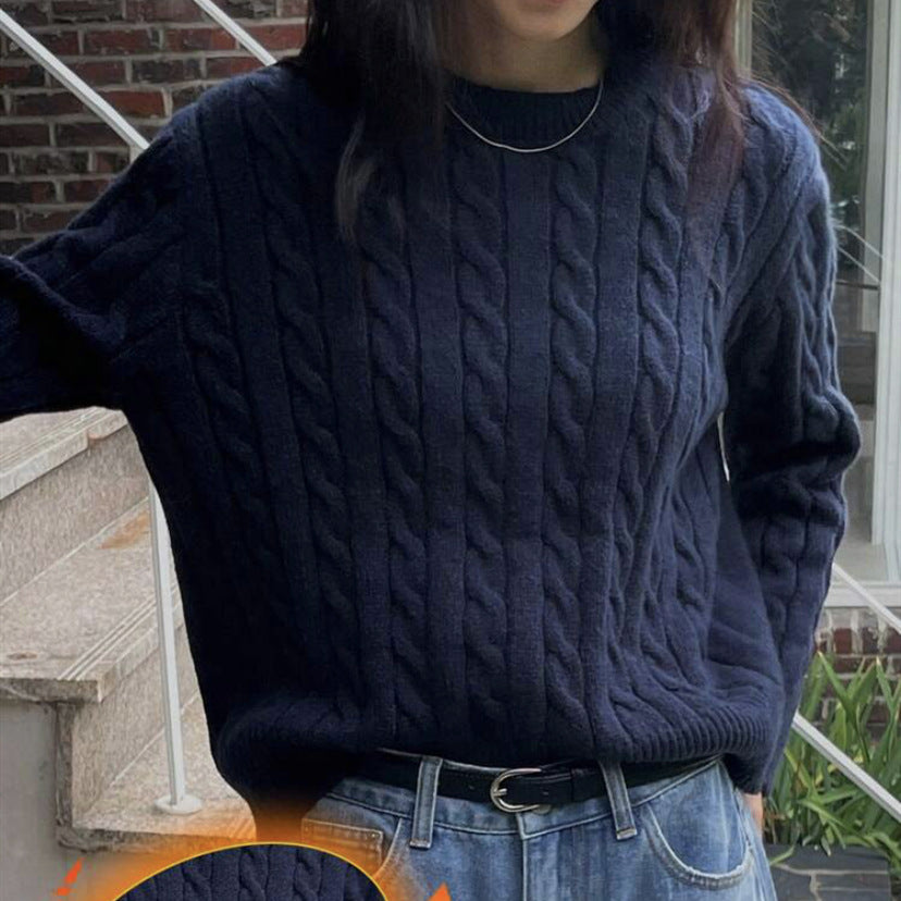 Ladies Fine Cable Knit Sweater with Cable Pattern, Boxy Fit and Extended Ribbed Cuffs Mune Fashion
