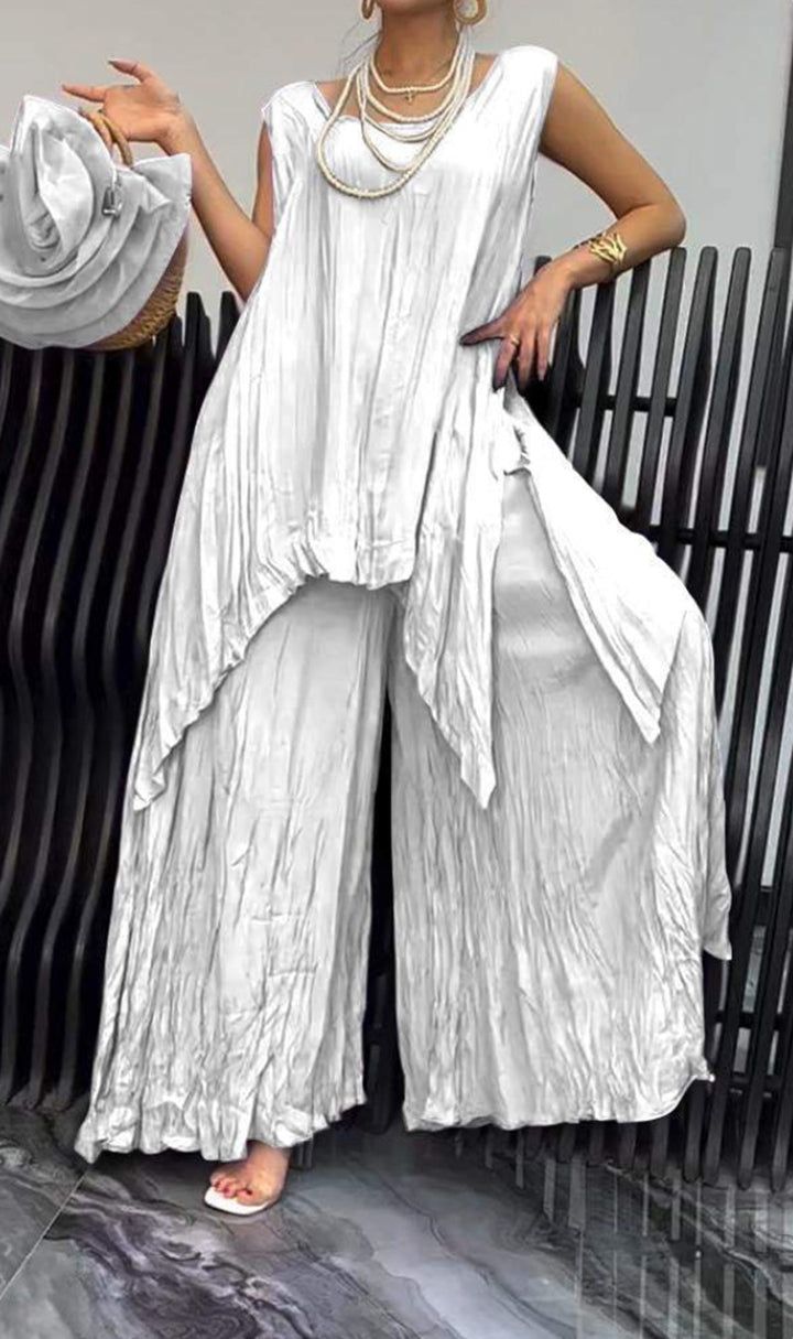 Women two-piece set in airy crinkle look with sleeveless tunic and wide palazzo pants Mune Fashion
